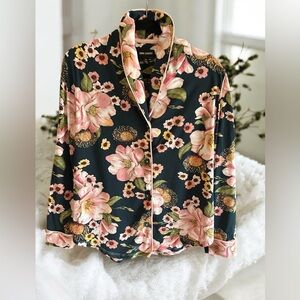 ROOM SERVICE Black Night Garden‎ Pajama Top Sleepwear M